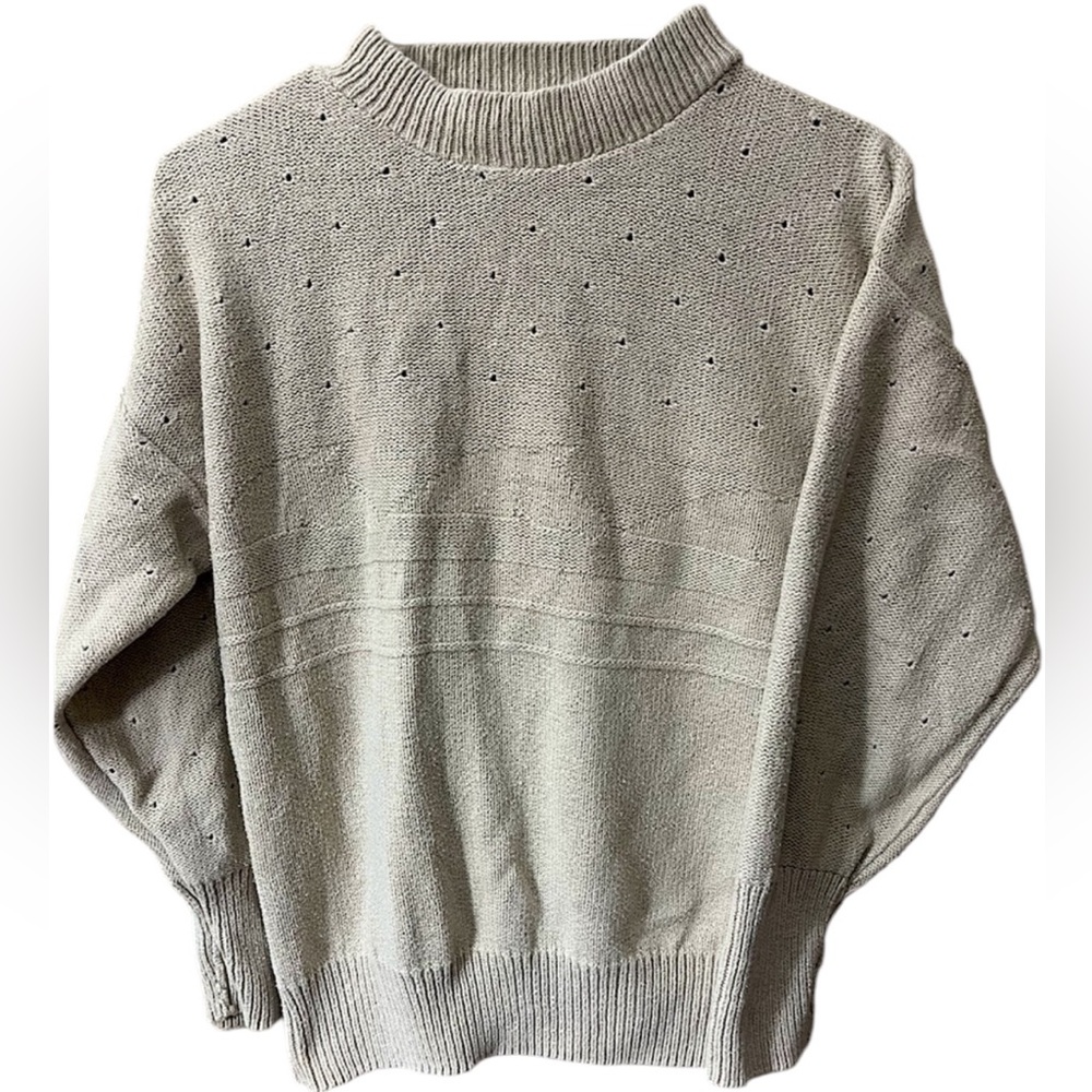 ✨$9 sale✨ Mio Rare Vintage crew neck. 100% cotton, made in the U.S.A.. Size M